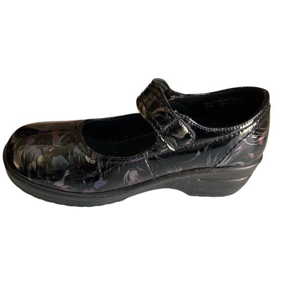 Easy Works By Easy Street Black Floral Mary Jane Shoes 9.5 M Slip-Resistant - Picture 3 of 9